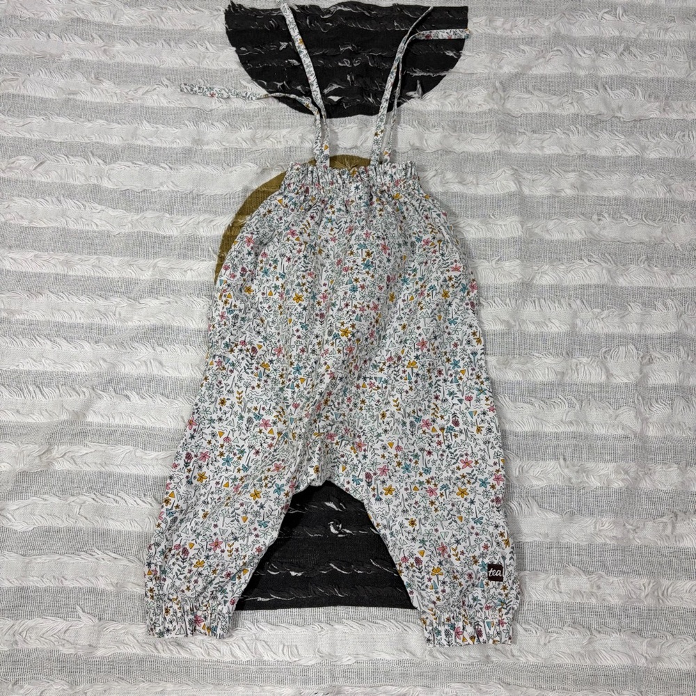 Tea Collection Baby Girl Floral  Jumpsuit Sz 9-12 Mos